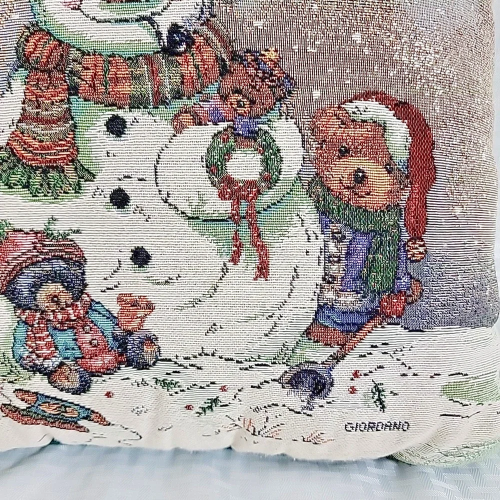 Vintage Riverdale Tapestry Throw Pillow Christmas‎ Snowman Teddy Bears 16x16